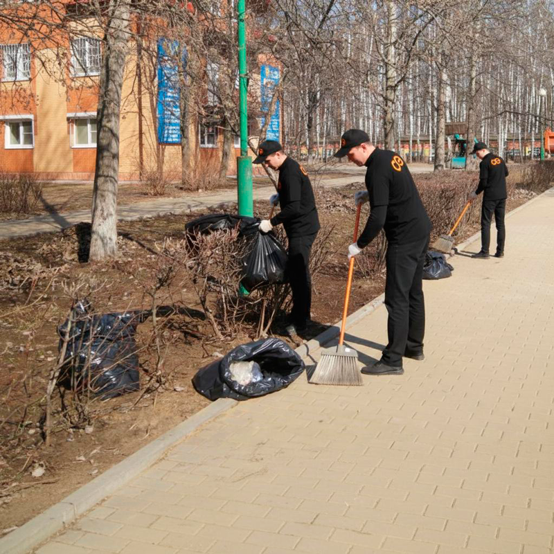 Уборка территории  в Заречном